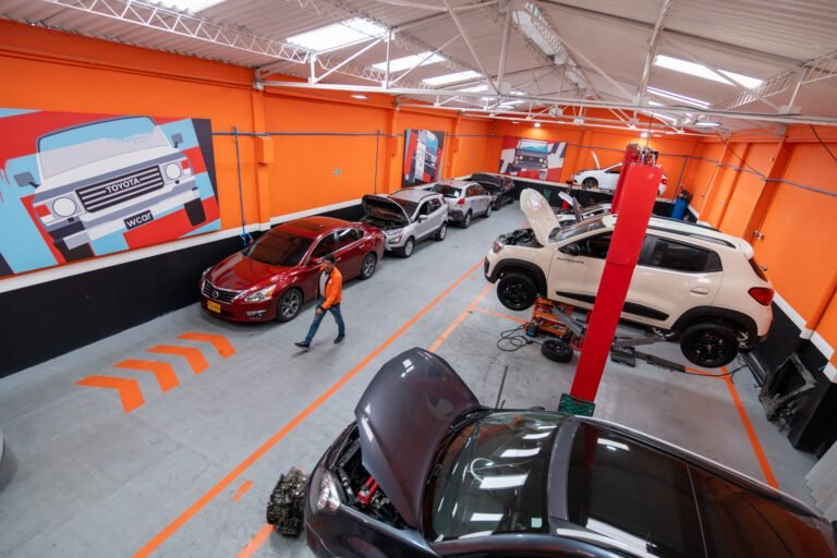 WCAR rompe moldes en Colombia. La transparencia en el mercado de autos usados es real.