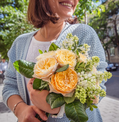 Flowers of Colombia regalará en Bogotá y Medellín“1.600 razones para sonreír”.