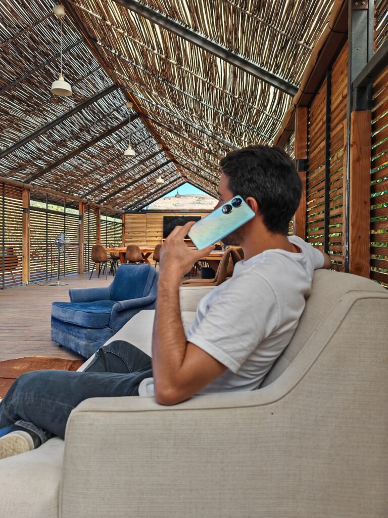 Consejos cruciales para proteger tu smartphone durante las vacaciones de año nuevo