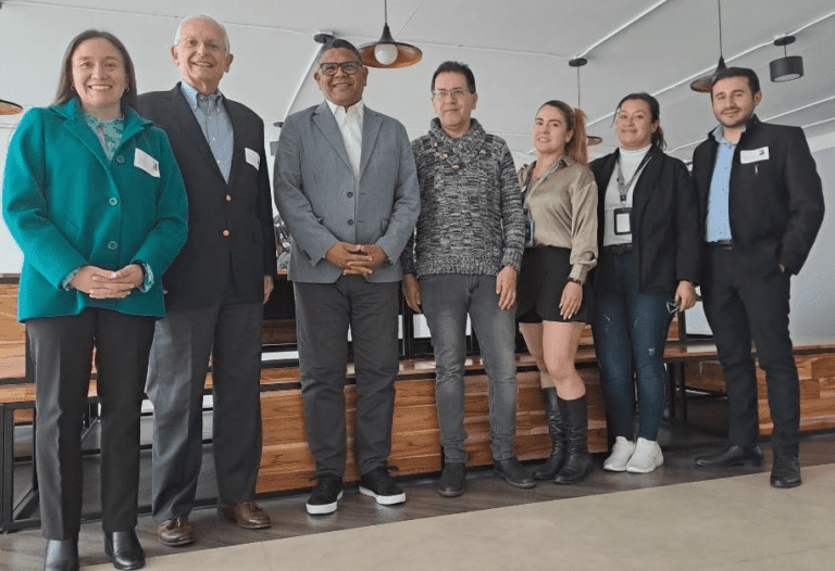 Conoce el plan pétalo de Asocolflores