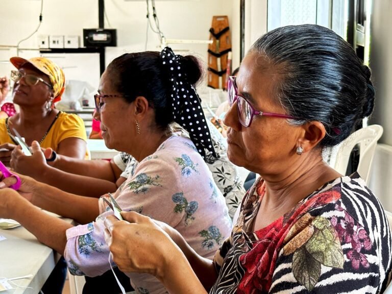La Corporación Mundial de la Mujer Colombia socializa sus logros de 2023 y promover proyectos de economía circular.