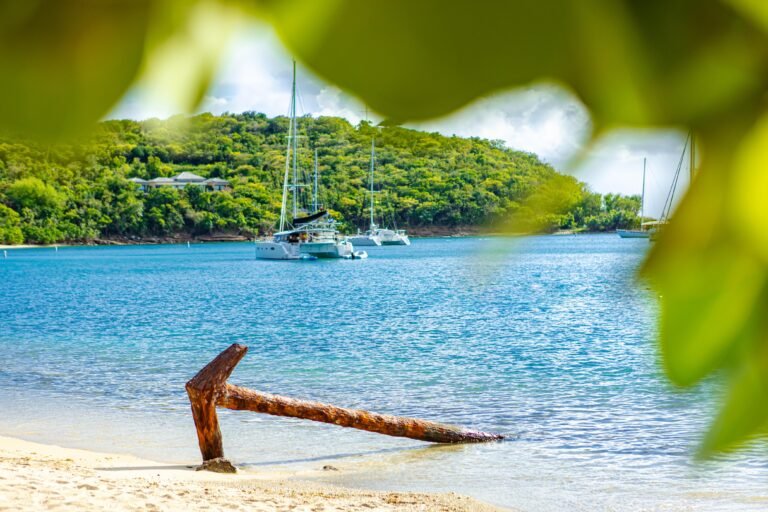 Antigua y Barbuda (el mejor destino para Luna de Miel) consolida alianza comercial con Colombia