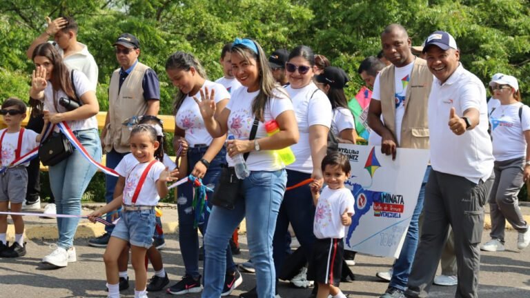 A cambiar la historia: cero violencia y 100% ternura con las niñas, niños y adolescentes.