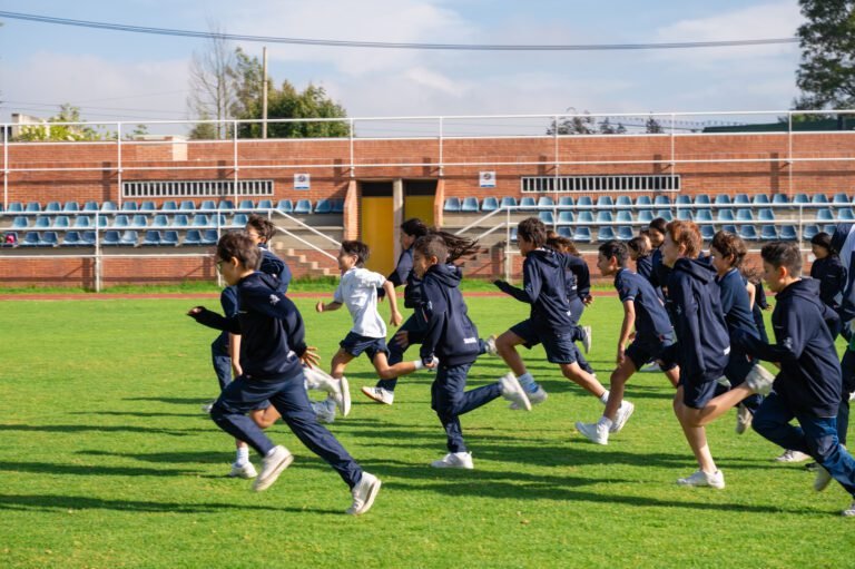 Experiencia de educación globalizada: la clave para el éxito profesional y laboral de los estudiantes colombianos