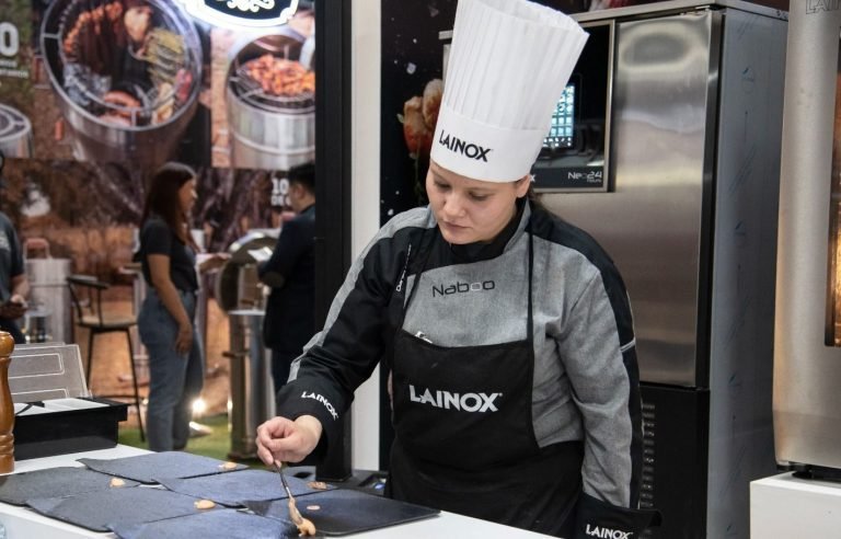 El “Cooking Show”, uno de los eventos más esperados y dinámicos de Alimentec 2024