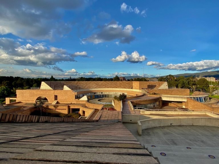 26 obras seleccionadas participarán por las dos categorías del Premio Latinoamericano de Arquitectura