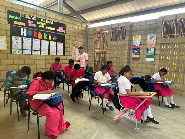 La Fundación Pies Descalzos ha llegado a más de 9000 estudiantes en La Guajira