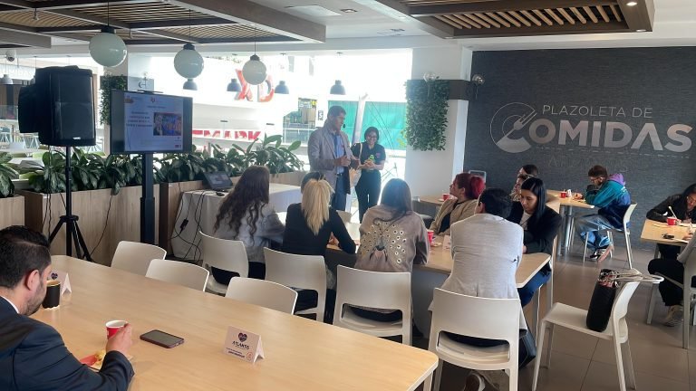 Centro Comercial Atlantis incrementará un 70% la apuesta por formar colaboradores y marcas en 2024