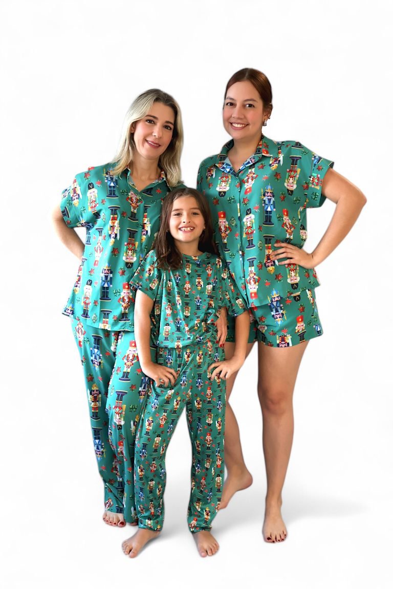 ¡Felices fiestas en pijamas! Relájate con estilo en diciembre