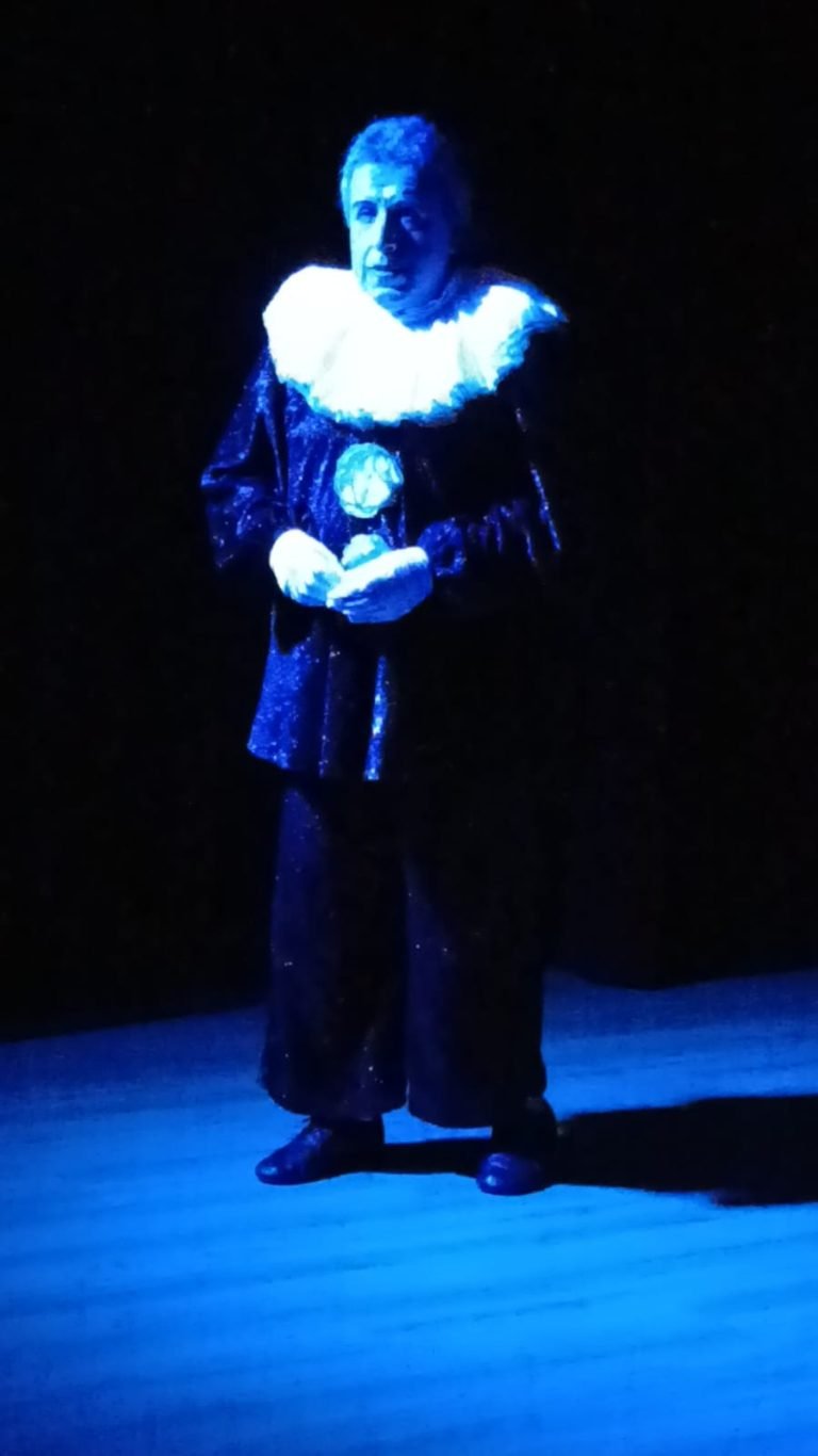 Julio Ferro: El arte del silencio y la transformación cultural desde Teusaquillo