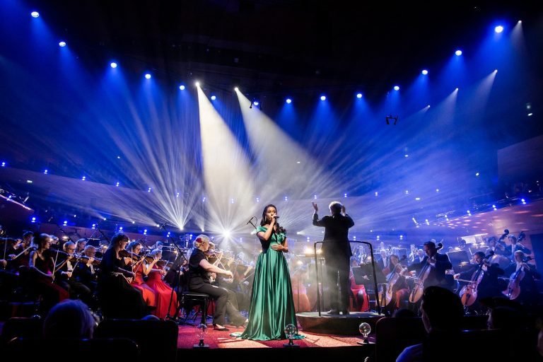 Llega a Colombia: Hollywood gala, un homenaje musical a las grandes películas