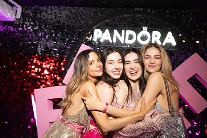 Pandora in Rio: noches de carnaval, personalidades y celebridades brillan en Brasil