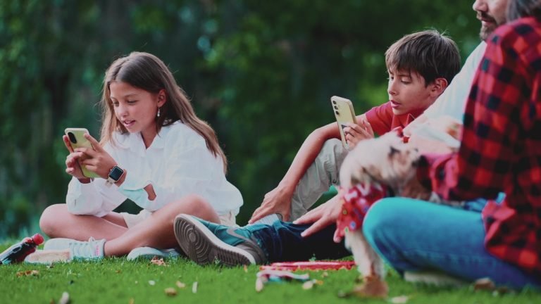 Bata se convierte en el sponsor oficial de los recreos por una buena causa