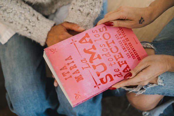 La revolución está en los vínculos: Ita María emprende la Ruta de los Afectos con su nuevo libro