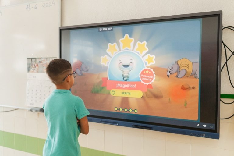 Innovación global en aprendizaje de matemática a Colombia