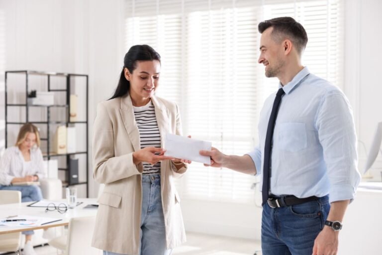 Fraude digital se dispara en Navidad: SONDA alerta sobre las modalidades más críticas y recomienda cómo proteger pagos en línea