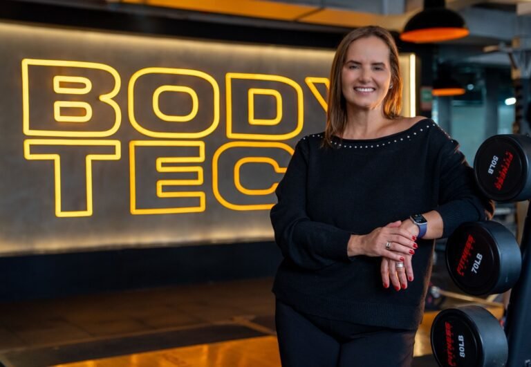 Una colombiana recibe reconocimiento internacional en la industria fitness