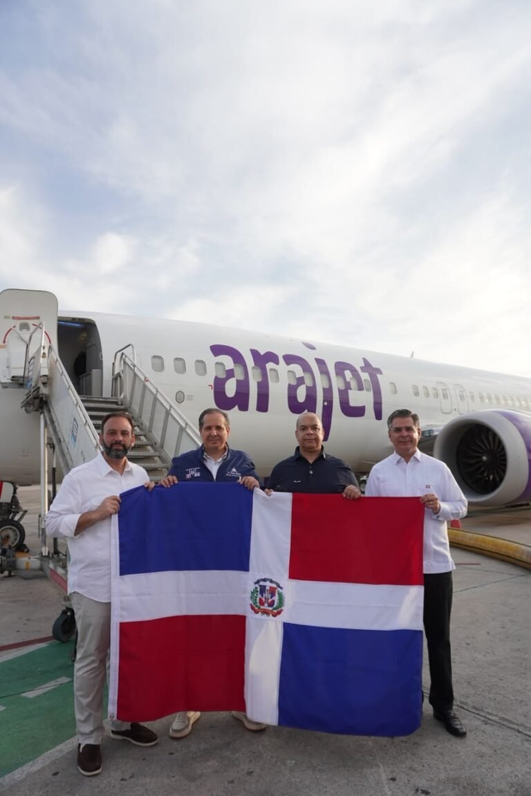 Gobierno de la República Dominicana y Arajet transportan asistencia médica humanitaria a Venezuela