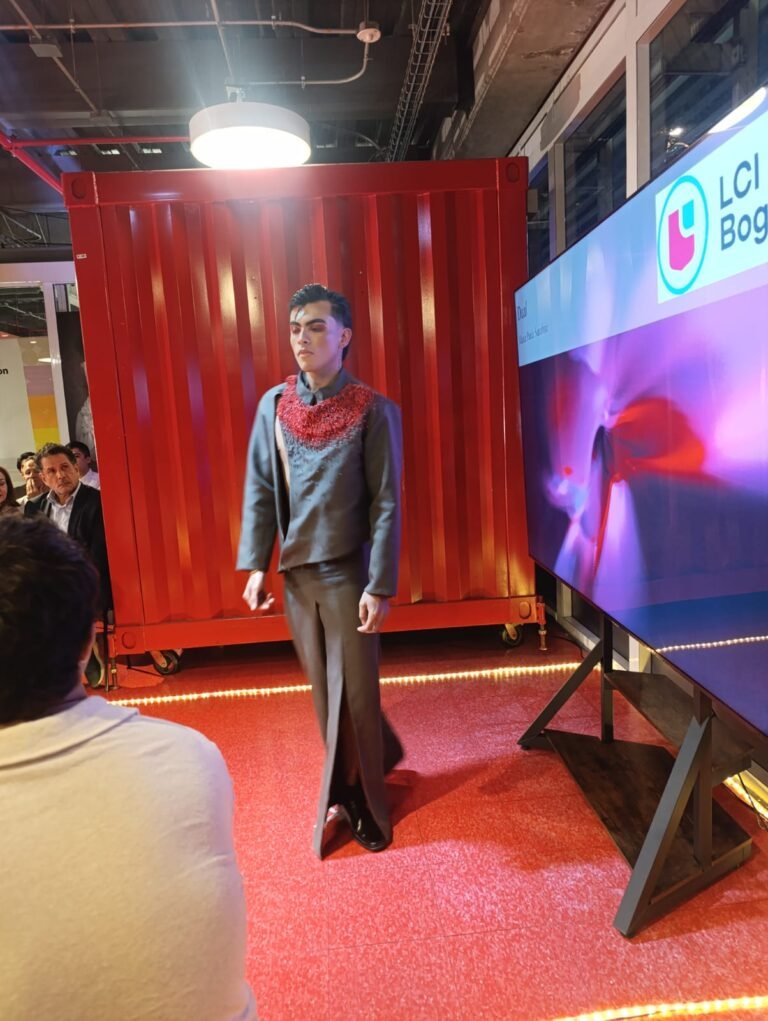 Nueva generación de diseñadores convirtió la moda en historias sobre identidad y memoria